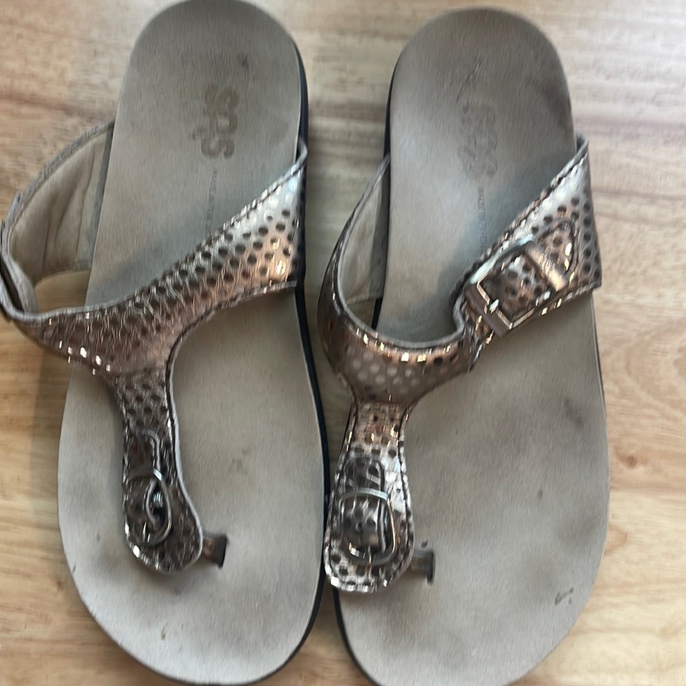 SAS thong sandal